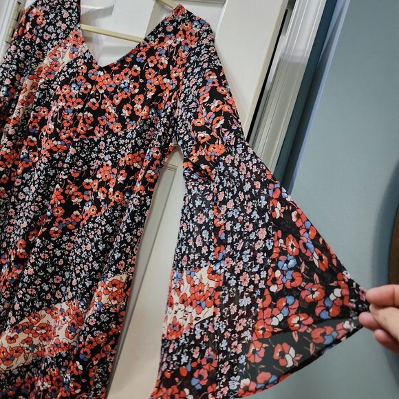 Westport 1962 Womenss Casual Fit n Flare Dress Black Floral Size Medium Loose - Picture 2 of 5